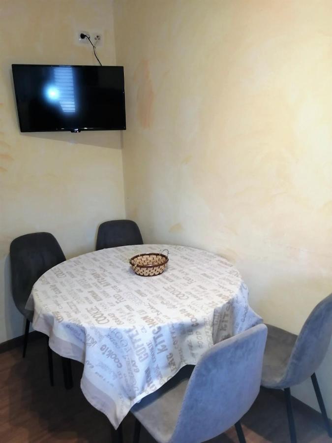 App Palcic K Novigrad (Istria) Exterior foto