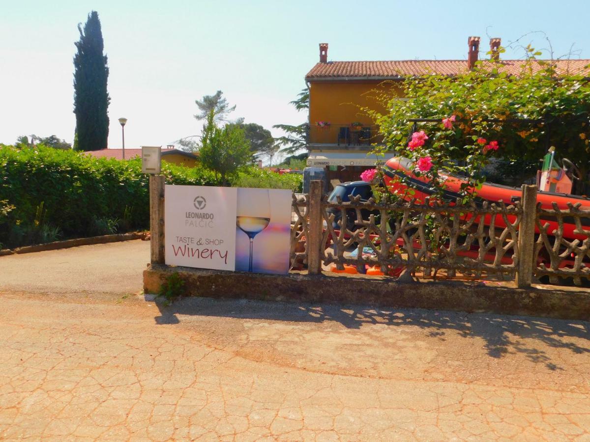 App Palcic K Novigrad (Istria) Exterior foto